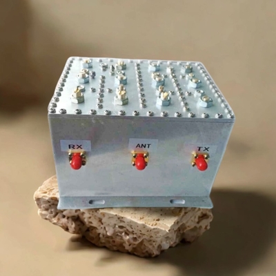 acheter Accessoires pour connecteur radio bidirectionnel Type selon la demande du client Restrein de bande externe F2 5MHz ≥75 F1 413.5 F2 418.5 F1-5MHz ≥30 fabrication en ligne