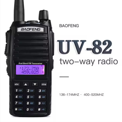 UV-82 Dual Band Business Radio Transceiver à deux voies Walkie Talkie 16 canaux avec sans fil