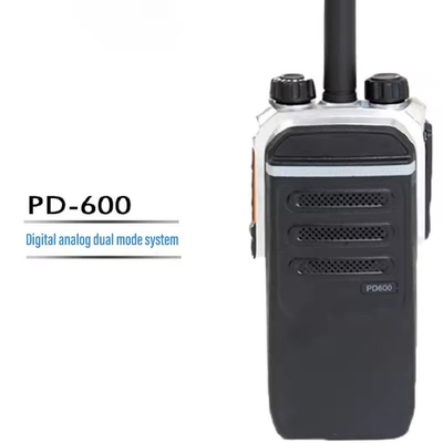 HP600 DMR VHF/UHF Radio à longue portée
