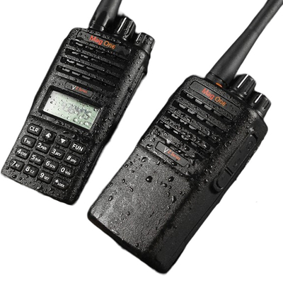 Motorola Vz-18 Radio à deux voies Amenez votre communication au niveau supérieur avec la radio activée par la voix VHF UHF et la fonction VOX