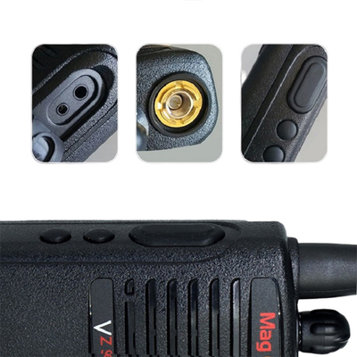 Radio numérique léger Motorola Vz-D131 à deux voies avec langage d'exploitation en anglais 255g