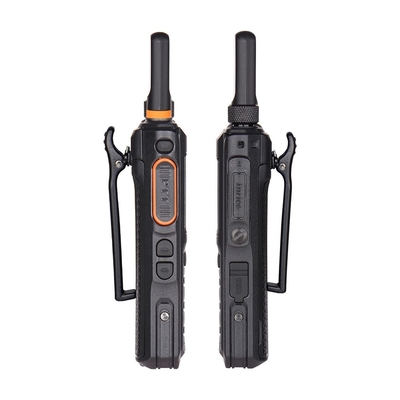 INRICO T640A POC Radio à longue distance à deux voies 15 heures de temps de conversation Mode DMR POC Radio à longue distance à deux voies IP54 Design portable ultra-mince avec antenne intégrée