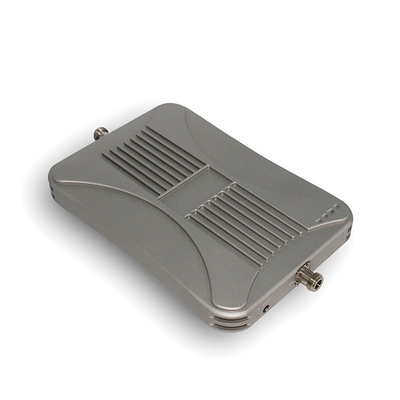 Signal 4g avec ALC actif 20dB Répétiteur de signal 4g ≤2dB Émission fausse 1GHz-12.75GHz ≤-30 dBm Augmentation du signal
