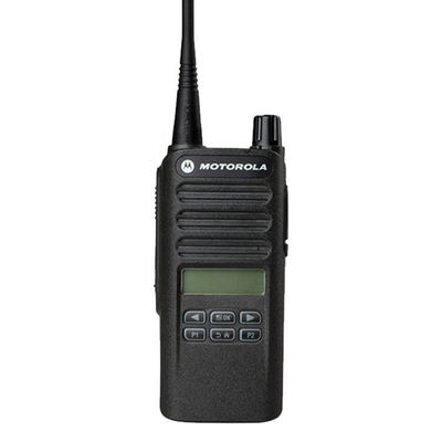 Intermodulation 70 dBm Motorola VHF Walkie Talkie -36 dBm < 1 GHz Conduction / rayonnement dispersé pour la communication